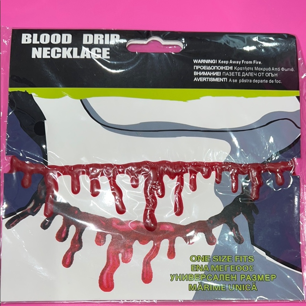 NWT Blood drip Choker type necklace